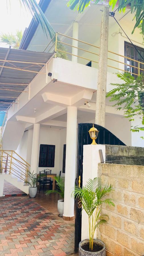 Lali Beach Villa 亭可马里 外观 照片